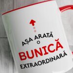 cană interior roșu - bunică extraordinară