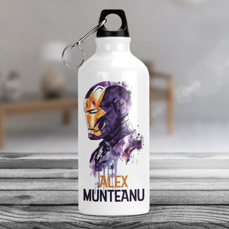 bidon de apă personalizat cu nume și personaj pentru băieți