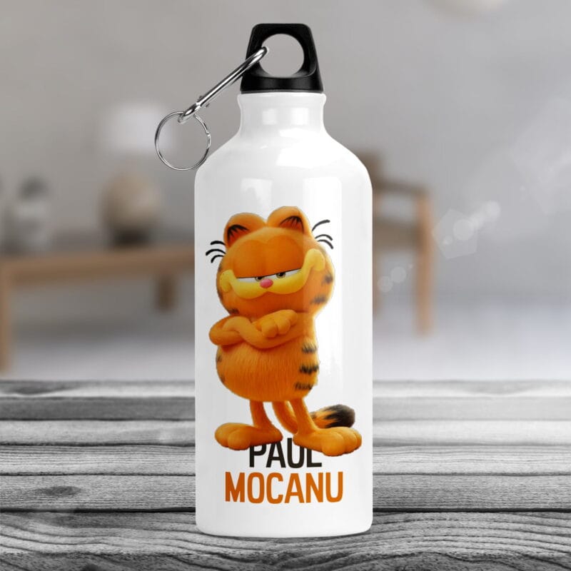 bidon de apă personalizat cu nume și personaj pentru băieți