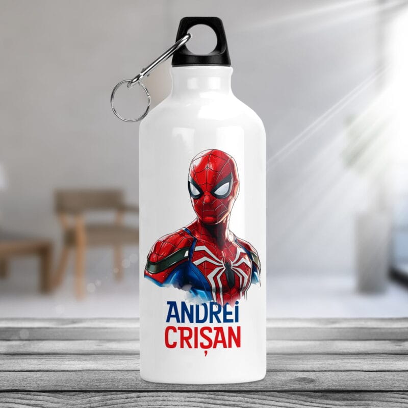 bidon de apă personalizat cu nume și personaj pentru băieți