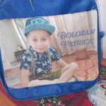 ghiozdan personalizat cu fotografie și personaj preferat pentru băieți