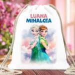 rucsac personalizat cu nume și personaj preferat pentru fete