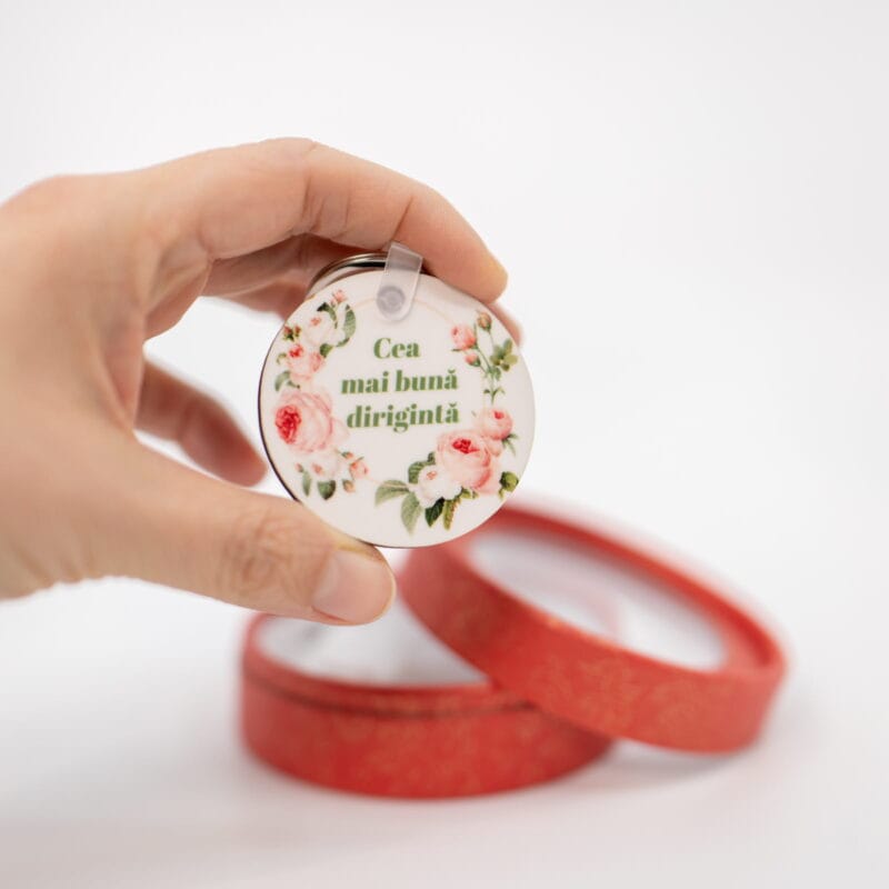 breloc cadou pentru dirigintă