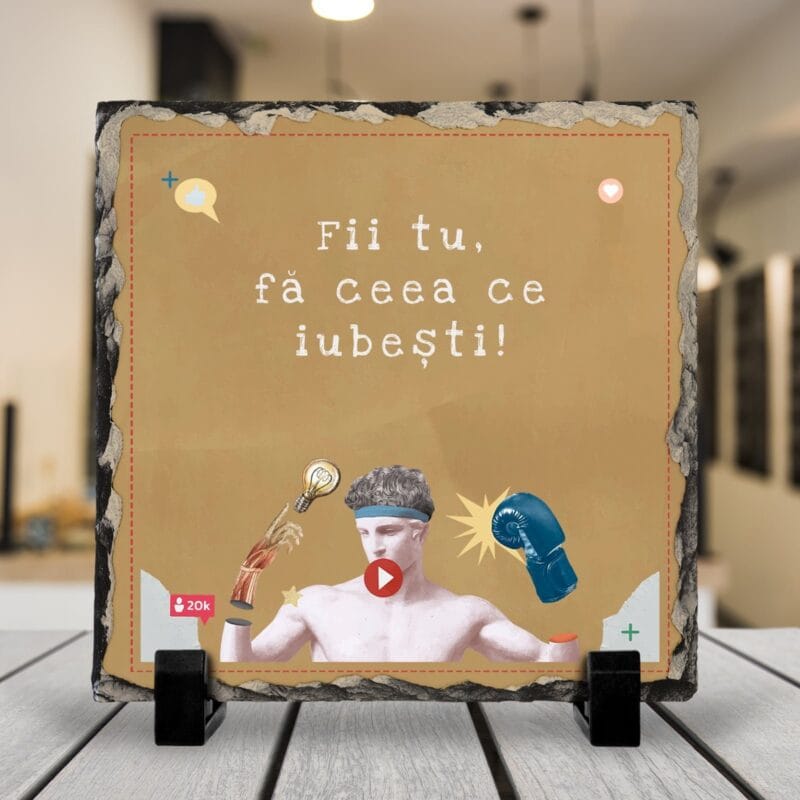 ardezie cu citate în stil neo-renascentist