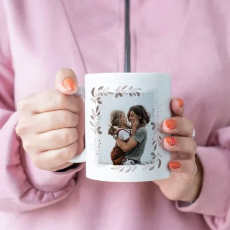 cană personalizată viața vine cu o mamă