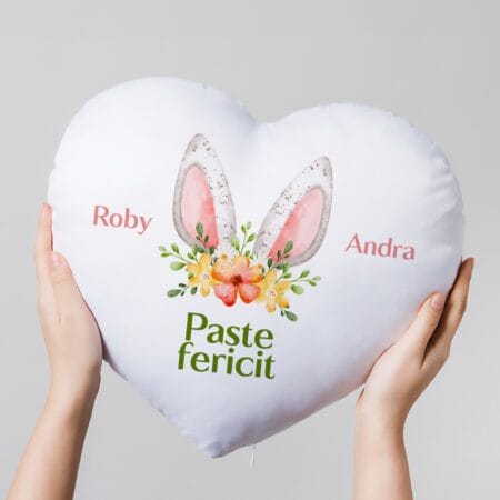 pernă inimă personalizată pentru paște