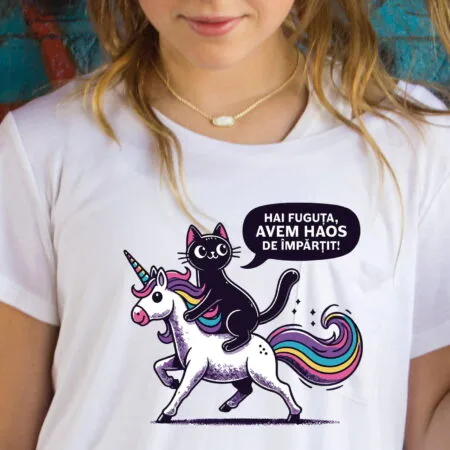 tricou personalizat cu pisi și unicorn avem haos