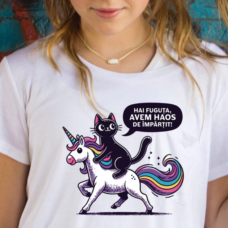 tricou personalizat cu pisi și unicorn avem haos