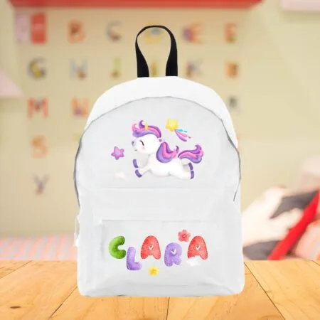 ghiozdan personalizat cu unicorn drăgălaș și numele fetiței - alb