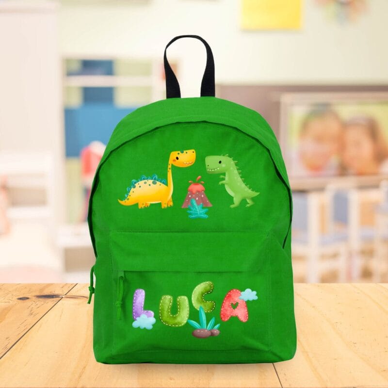 ghiozdan personalizat cu numele băiatului și dinozauri drăgălași