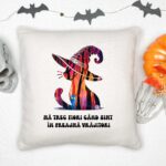 pernă personalizată cu pisică și mesaj de halloween