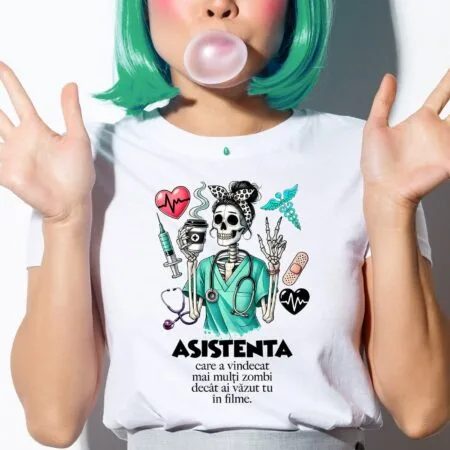 tricou personalizat asistentă de halloween