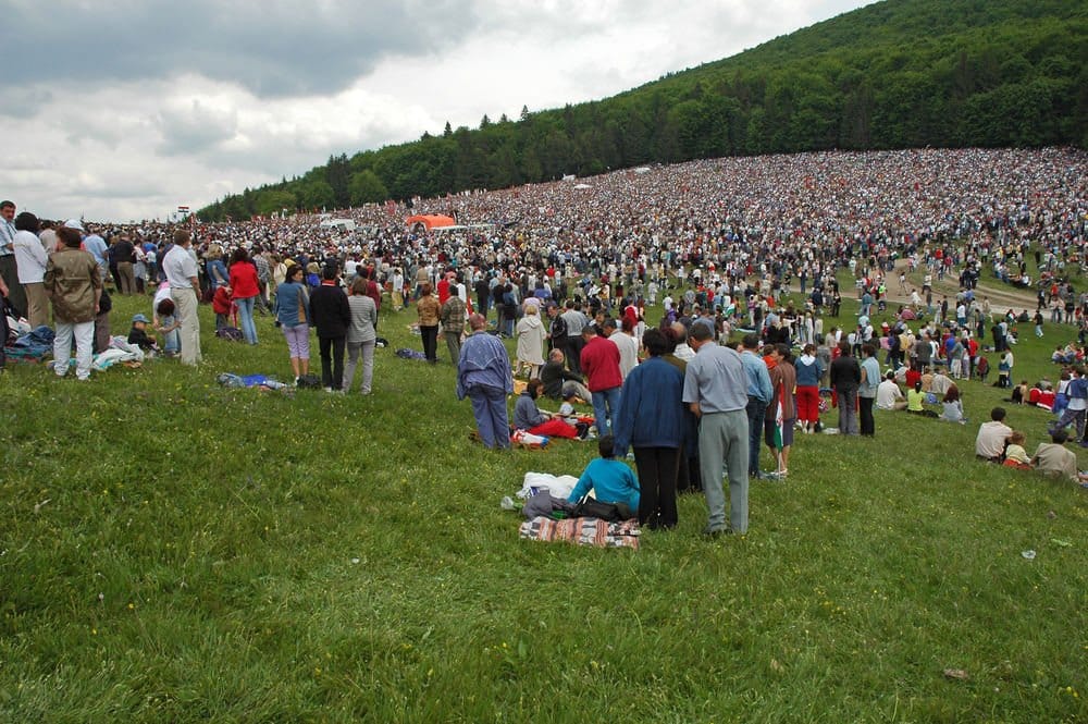 120 de moduri creative în care poți spune la mulți ani de sfânta maria persoanelor speciale din viața ta