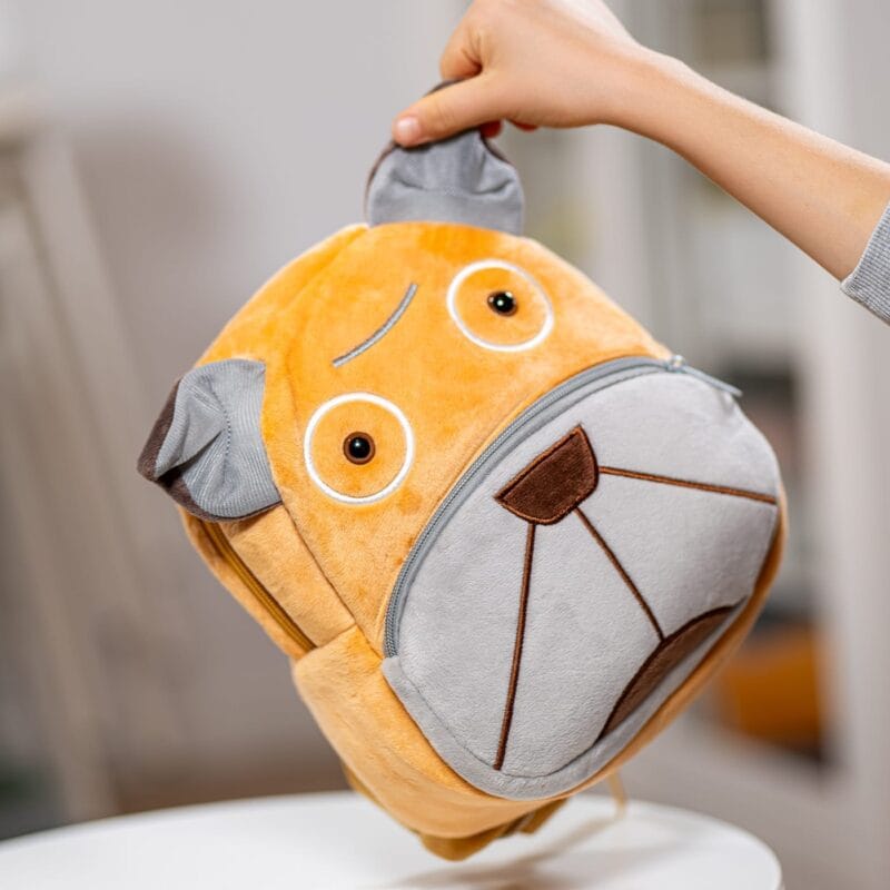 ghiozdănel câine din pluș personalizat cu nume