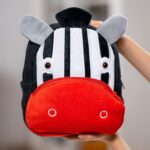 ghiozdănel văcuță din pluș personalizat cu nume (copiază)