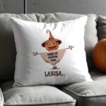 pernă personalizată cu nume de halloween