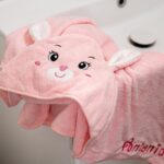 prosopel cu glugă iepuraș personalizat cu nume