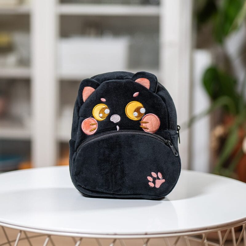 ghiozdănel pisicuță neagră din pluș personalizat cu nume