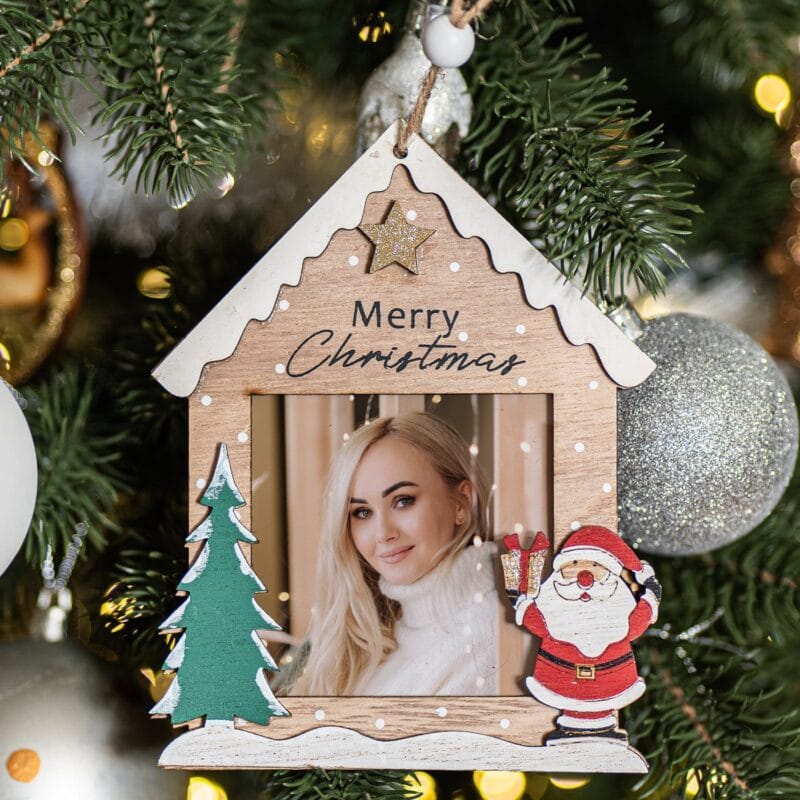 ornament din lemn căsuța noastră de crăciun