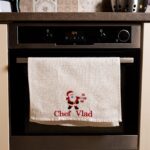 prosop de bucătărie personalizat cu numele chefului și moș crăciun