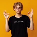 tricou personalizat ctrl+alt+del