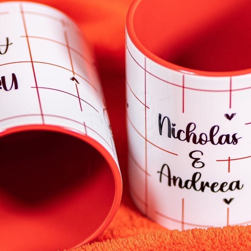 set căni cu interior roșu personalizate tu și eu