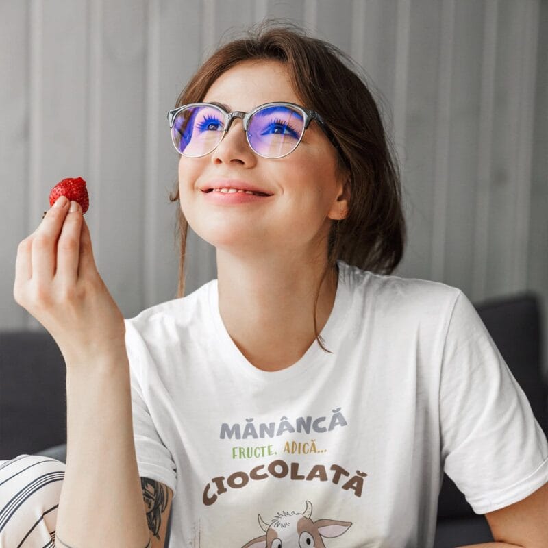 tricou personalizat mănâncă ciocolată