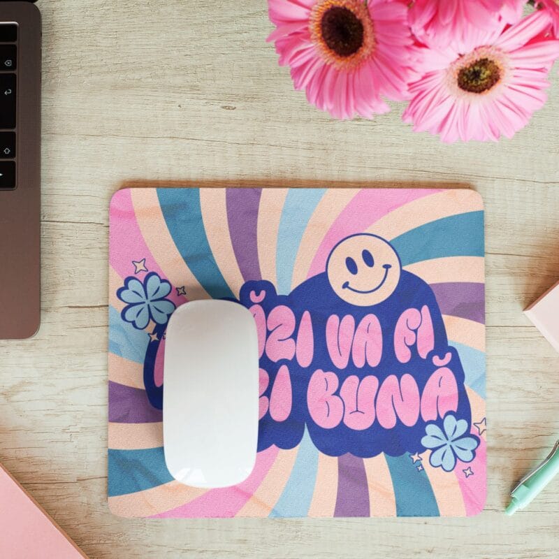 mouse pad personalizat zâmbește cineva te iubește (copiază)