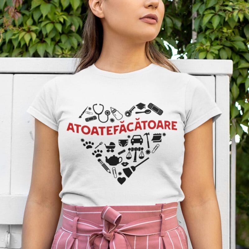 tricou personalizat atoatefăcătoare
