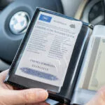 portofel acte mașină personalizat cu marcă și număr