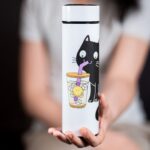 termos personalizat cu pisică și mesajbeau non-stop