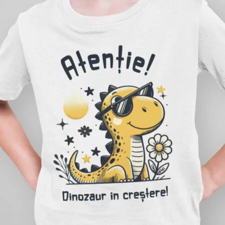 tricou personalizat pentru copii dinozaur în creștere