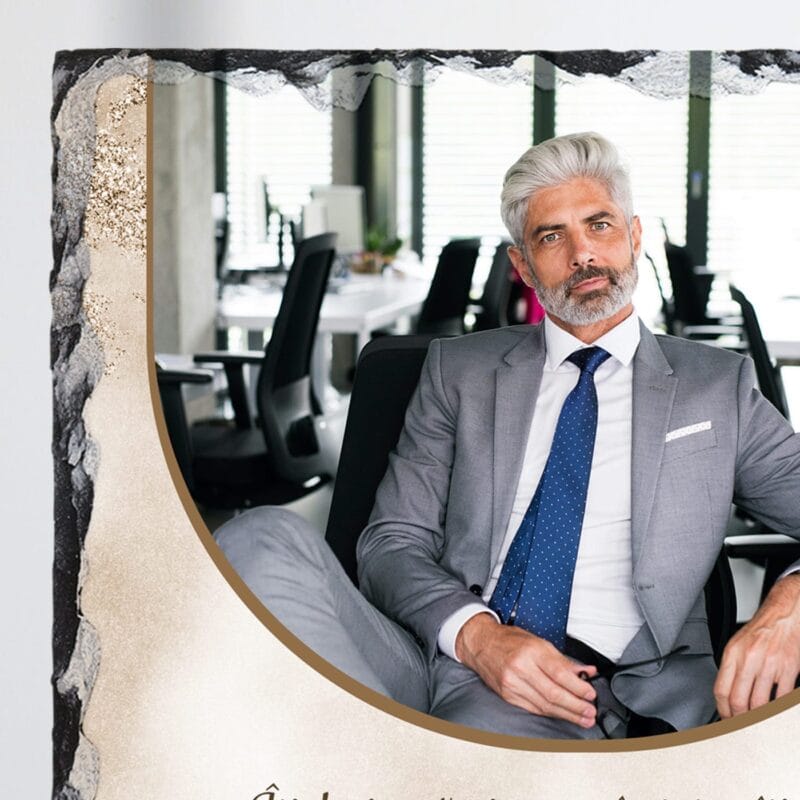 piatră personalizată pentru aniversarea Șefului