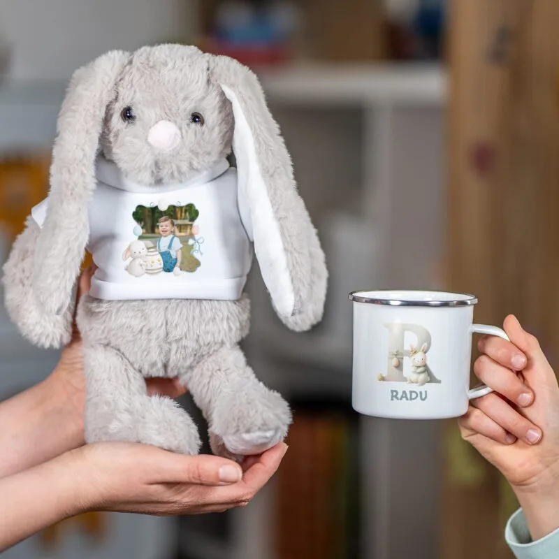 set personalizat cu cană emailată și iepuraș moale din pluș