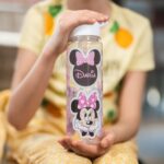 sticlă cu pai și capac colorat personalizată cu nume și minnie