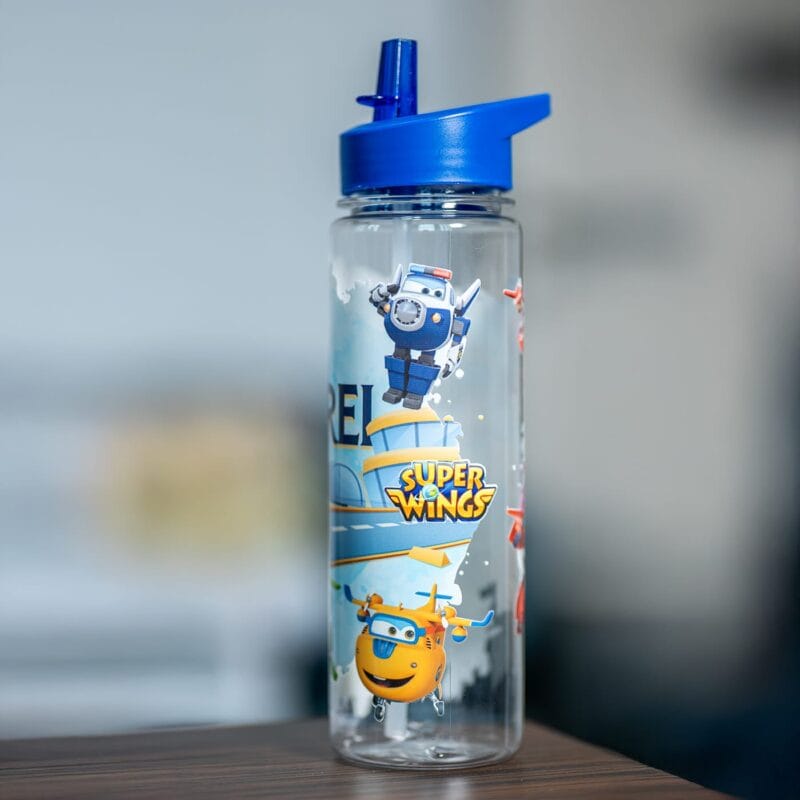 sticlă cu pai și capac colorat personalizată cu nume și super wings