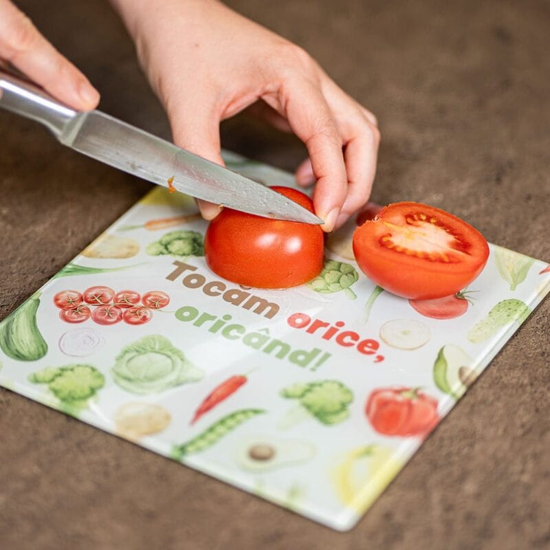 tocător din sticlă personalizat cu mesaj