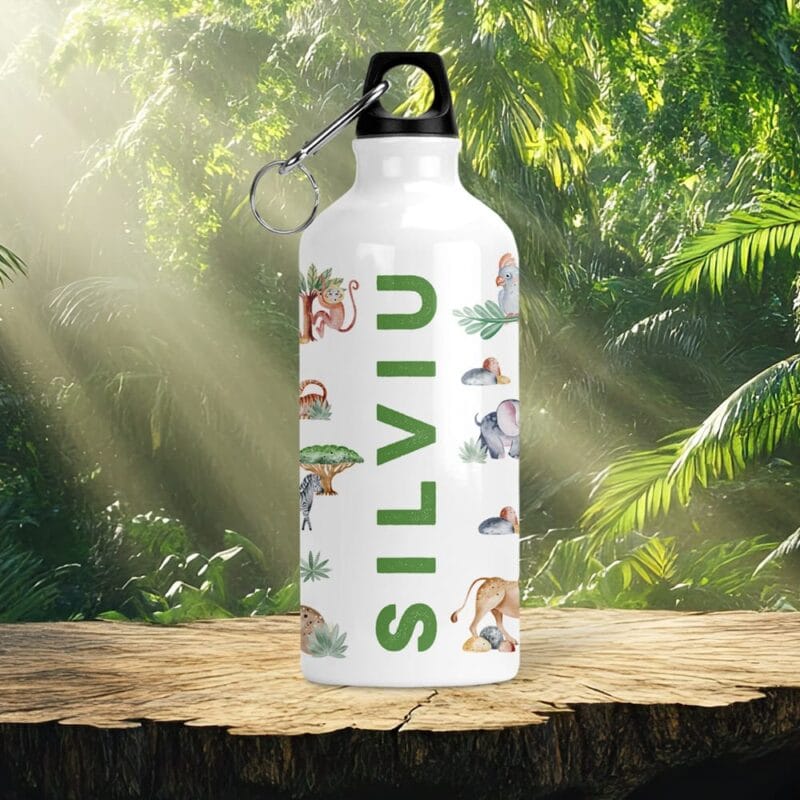 bidon de apă "aventura în junglă" personalizat cu numele tău