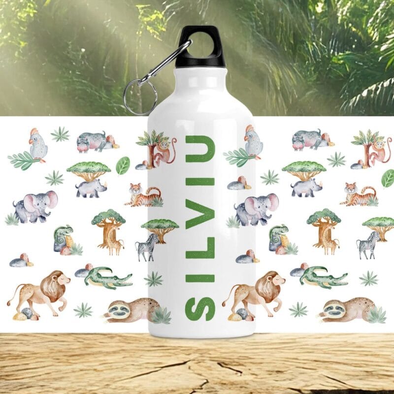 bidon de apă "aventura în junglă" personalizat cu numele tău