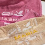 prosop brodat cu nume pentru Școală