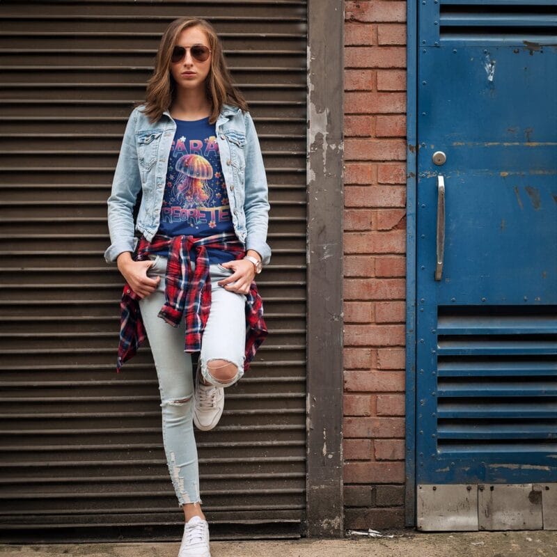 tricou personalizat cu meduză "fără regrete"