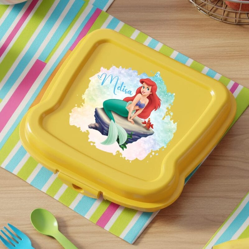 cutia cu comori a micii sirene – caserolă colorată personalizată cu ariel și nume