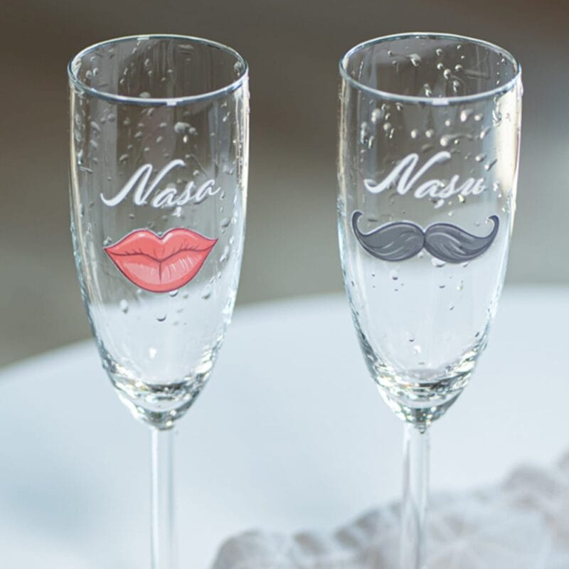 set pahare de Șampanie "nașa și nașul" – cadou personalizat pentru nași