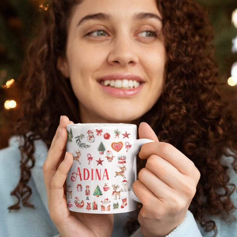 cană de crăciun "colaj festiv" personalizată cu numele tău
