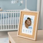 ramă foto plușată personalizată cu datele nașterii – cadoul ideal pentru botez sau nou născut