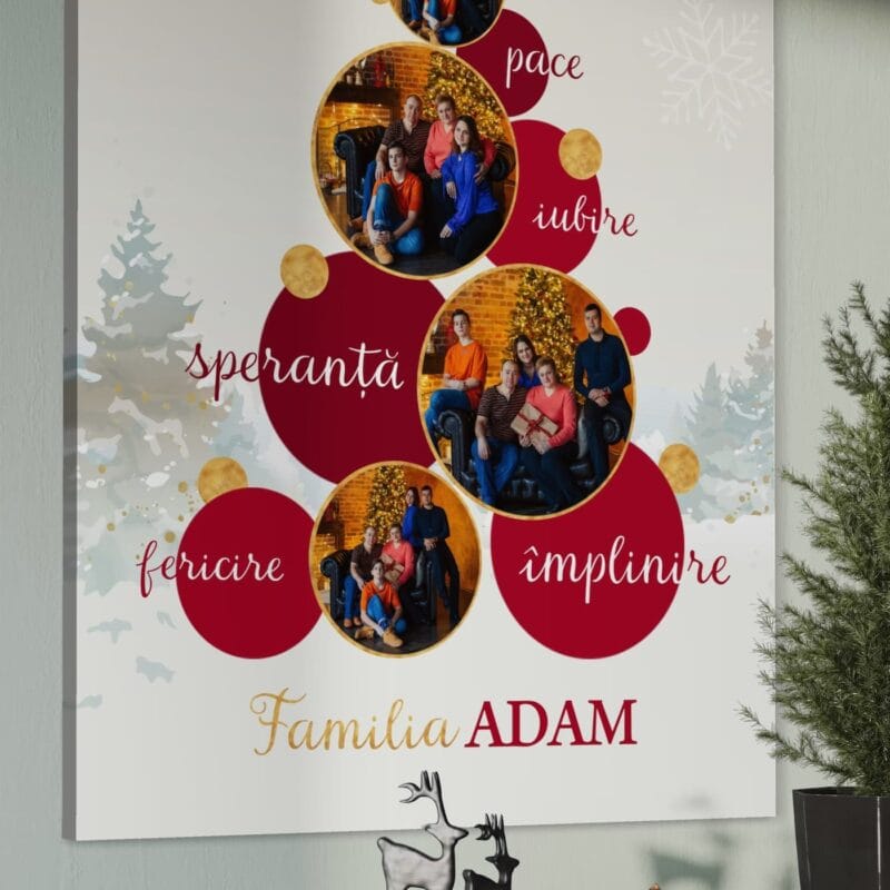 tablou canvas personalizat de crăciun – colaj cu 4 poze și numele familiei, design brad