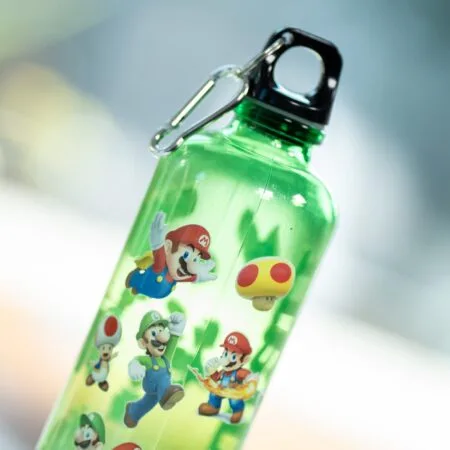 sticlă de apă "level up!" personalizată cu super mario și numele copilului