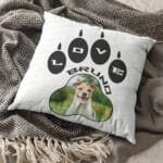 pernă personalizată "paw love" poză cățel & nume (design lăbuță love)