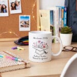 cană personalizată absolventă 2026 – viitorul îți aparține