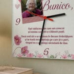 ceas pătrat personalizat cu poză și mesaj — cadou pentru bunica